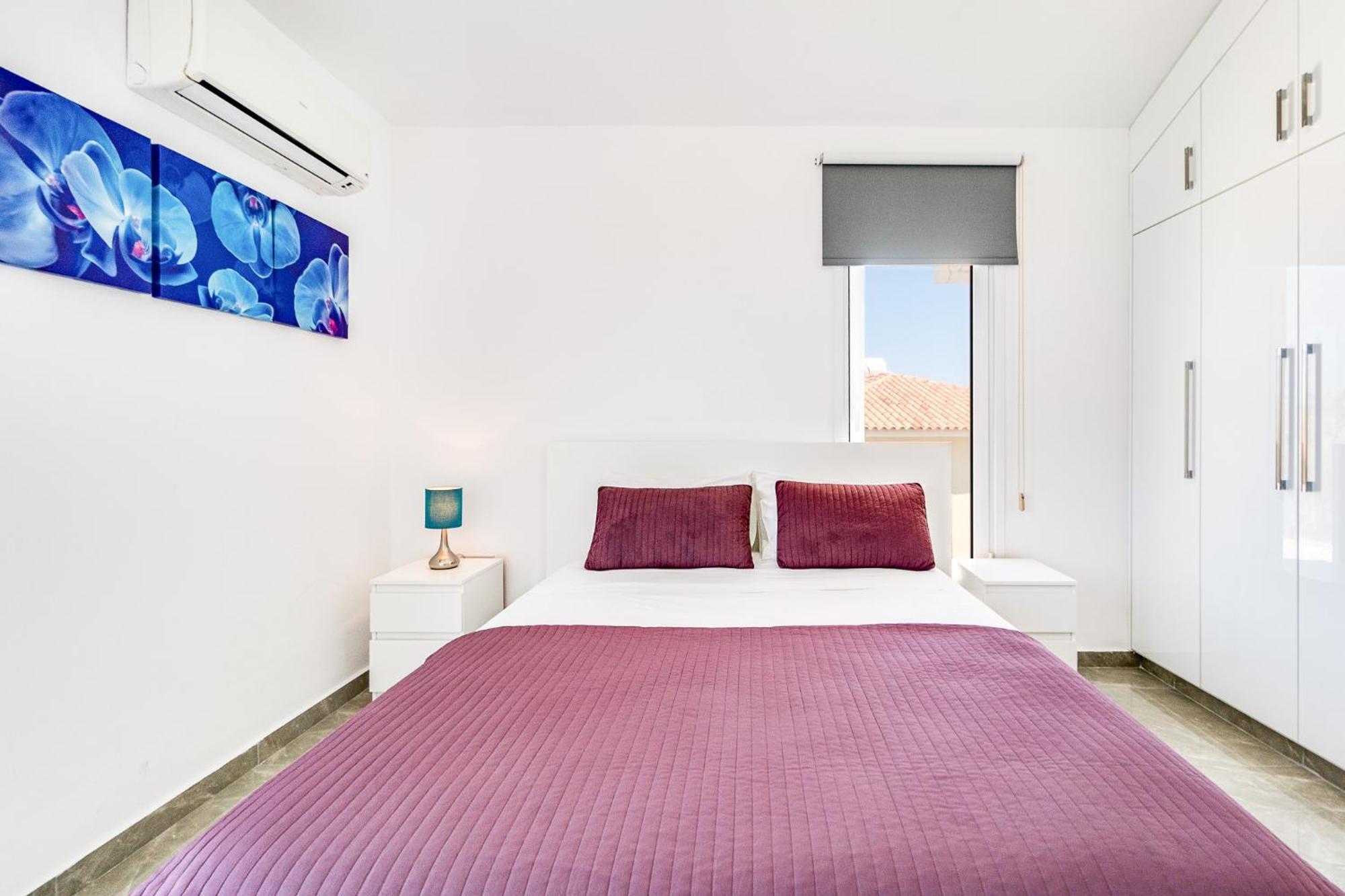 Beach Front Aqua Marina By Ezoria Villas Paralimni Eksteriør billede